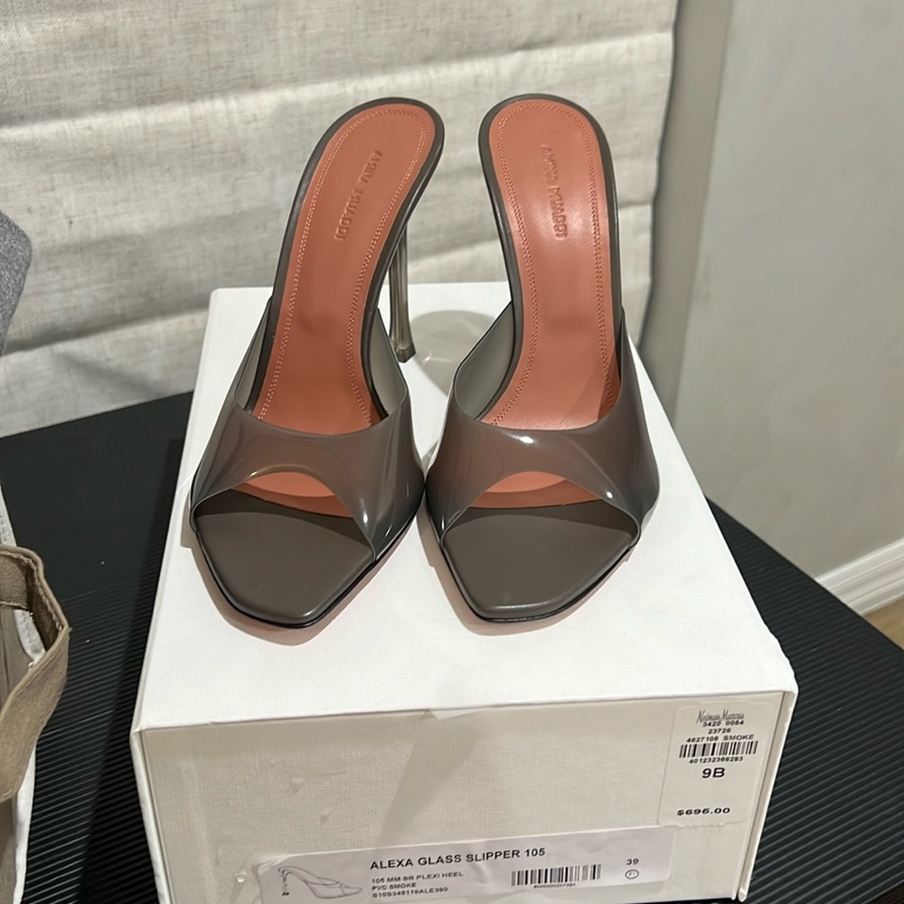 Brand new Amina Mauddi sandal in smoke 39